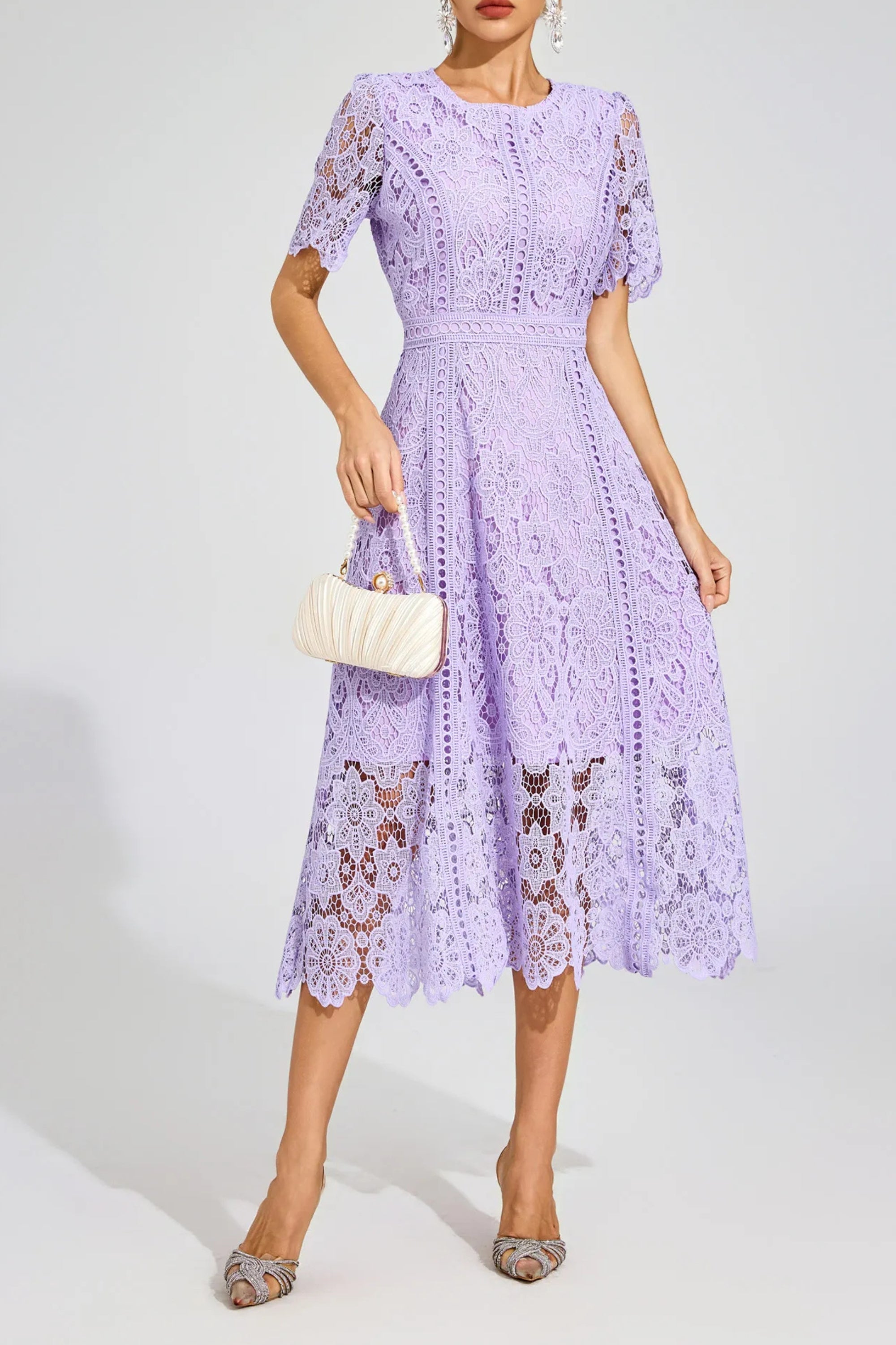 Luna Abito Midi in Pizzo Lilla Elegante