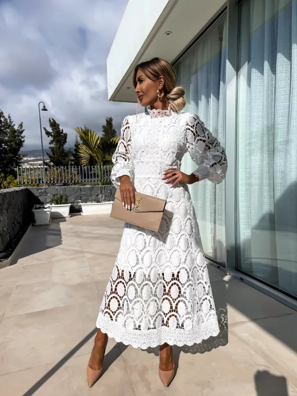 Chiara Abito in Pizzo Elegante
