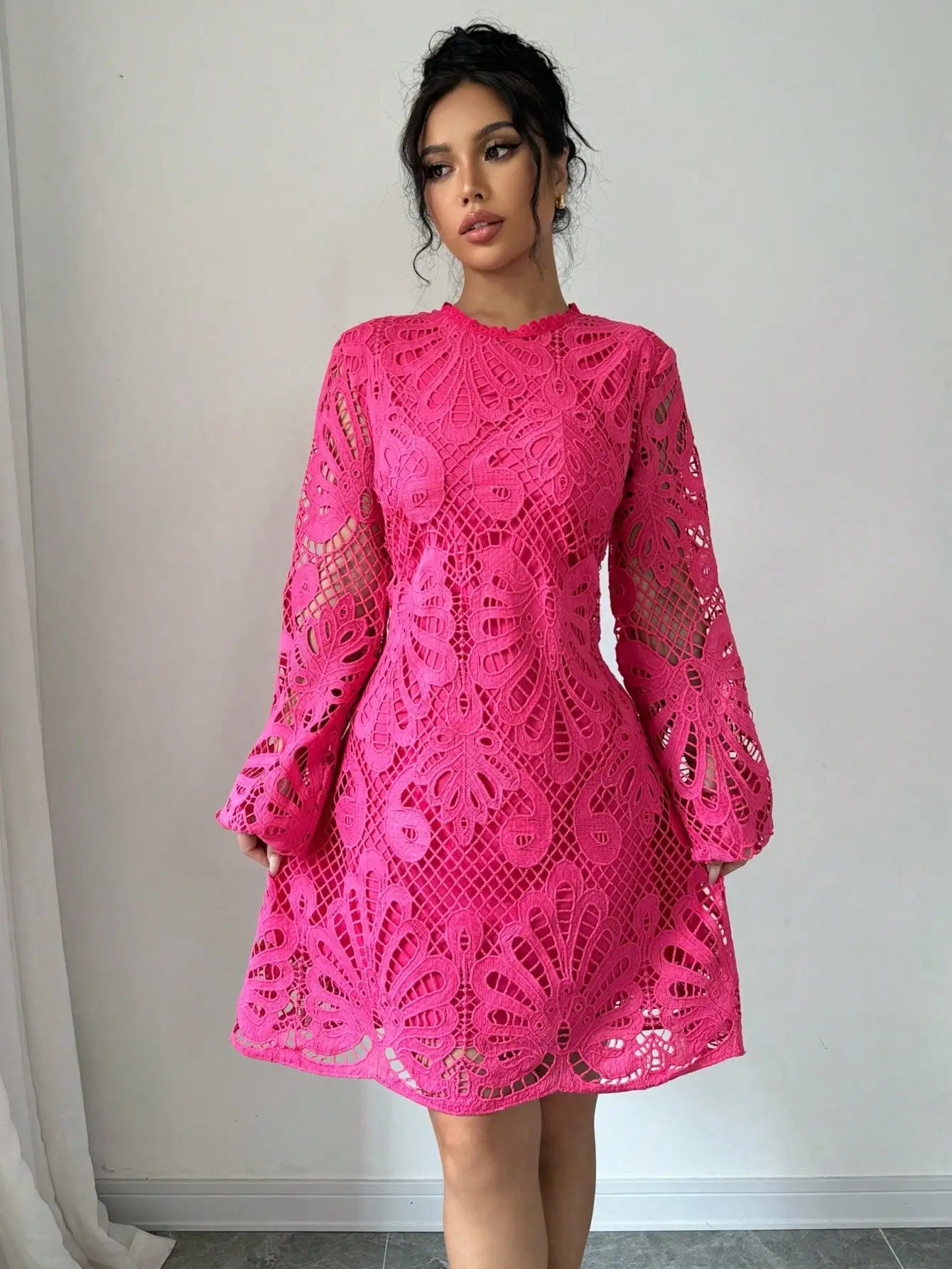 Serena Abito in Pizzo Elegante