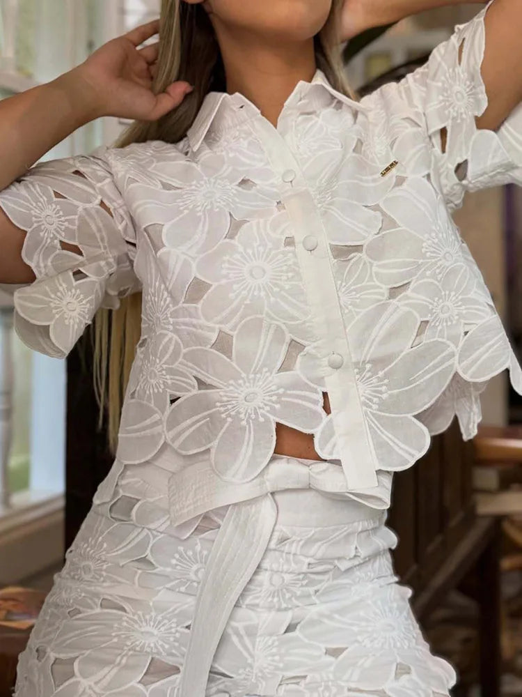 Chiara Completo Elegante in Pizzo Estivo wit