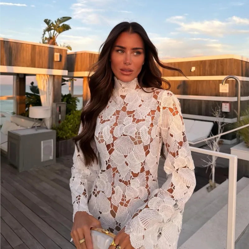 Alessia Abito Corto in Pizzo Raffinato