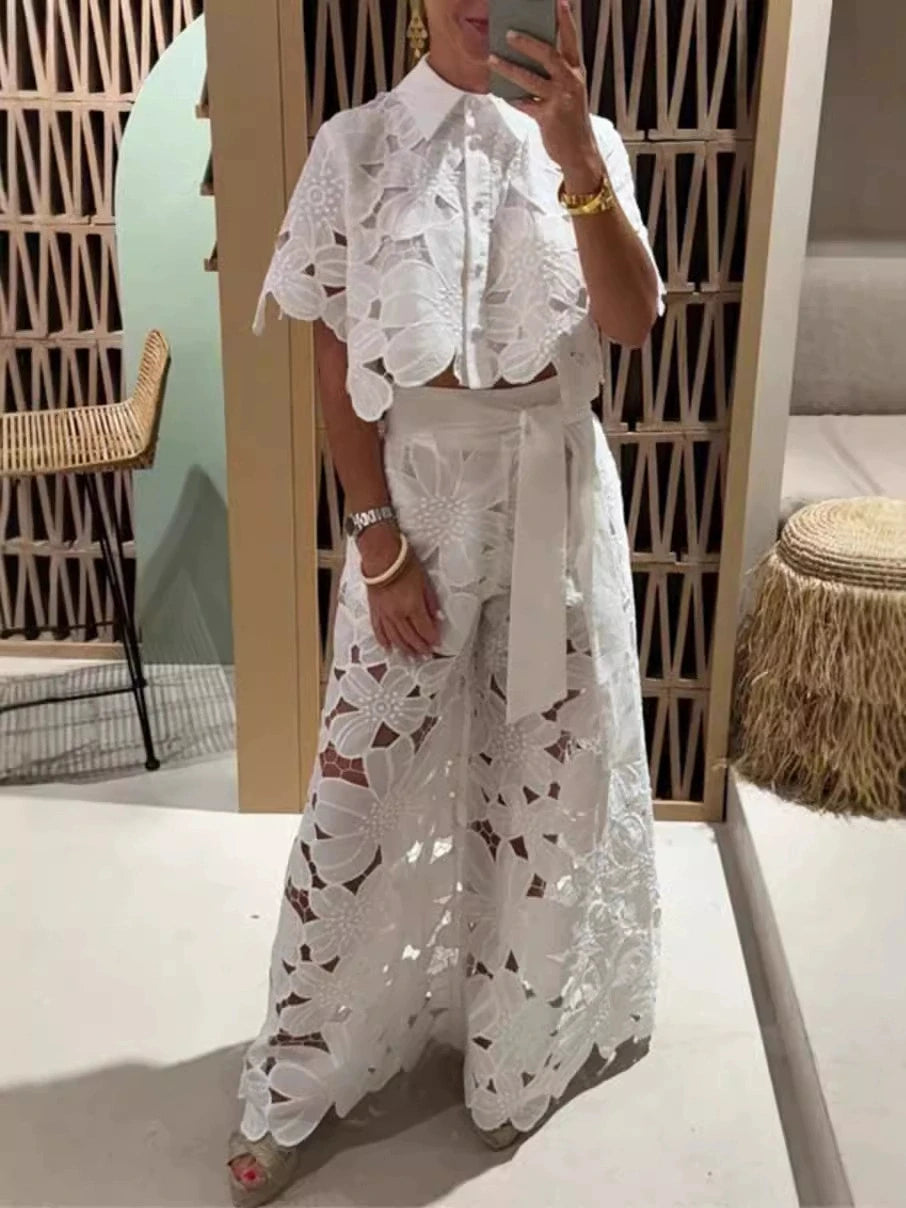 Chiara Completo Elegante in Pizzo Estivo wit