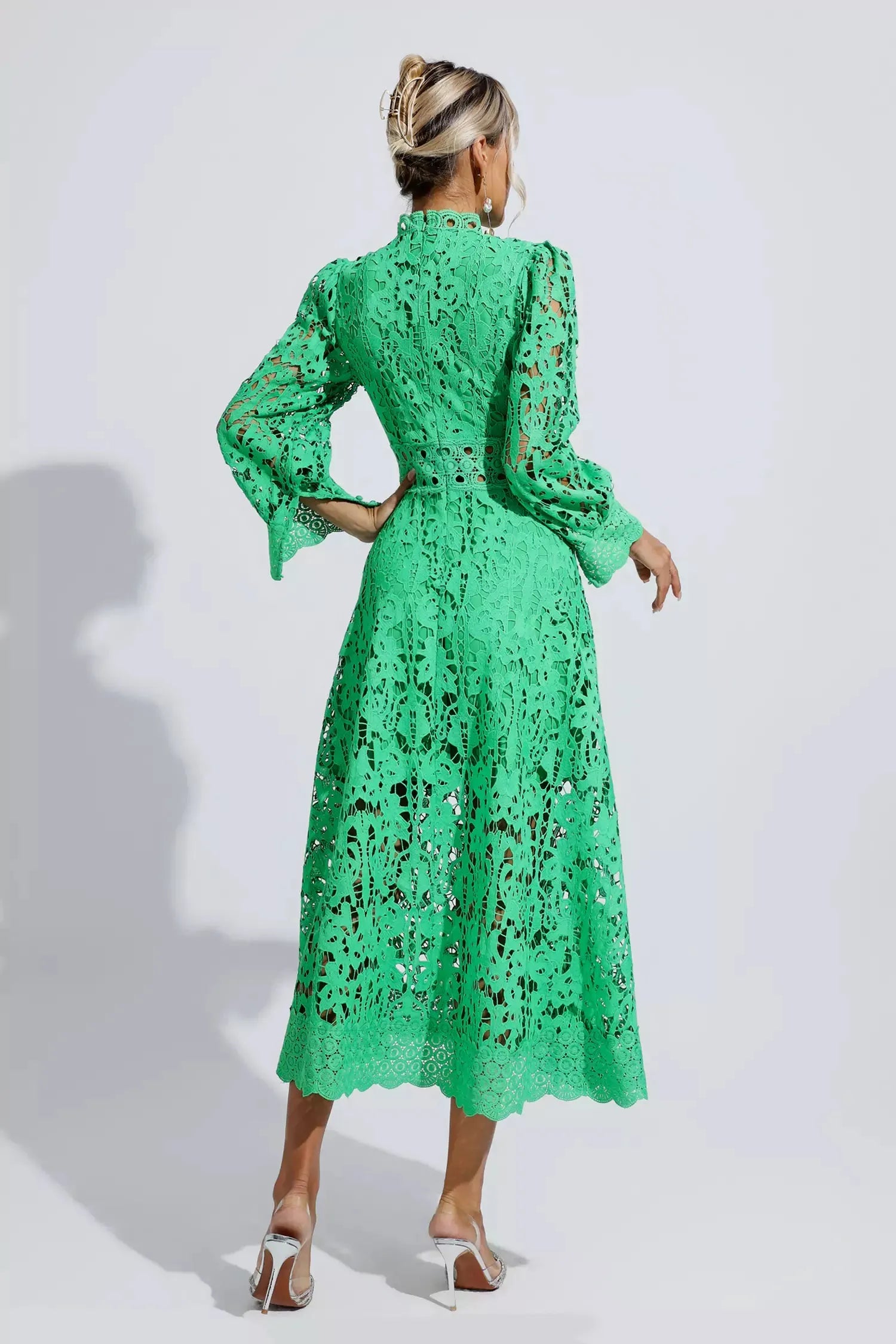 Aurora Abito Midi in Pizzo Elegante